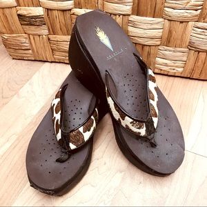 Volatile Wedge Genuine Calf Hair Size 6